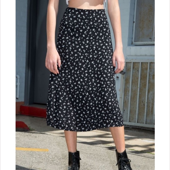 Brandy Melville Skirts Brandy Melville Phoebe Midi Skirt Floral